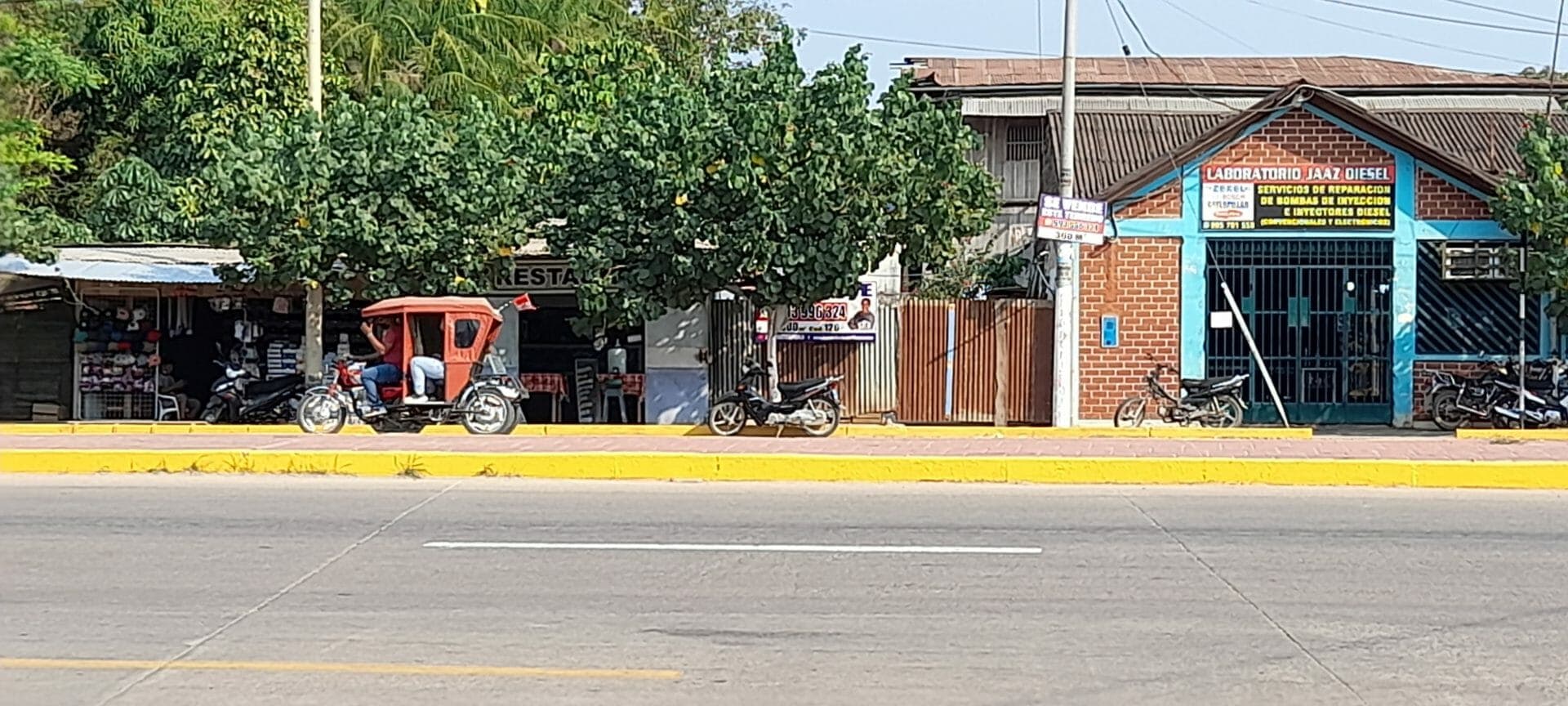 SE VENDE TERRENO EN PUCALLPA (300 M2) — foto 2