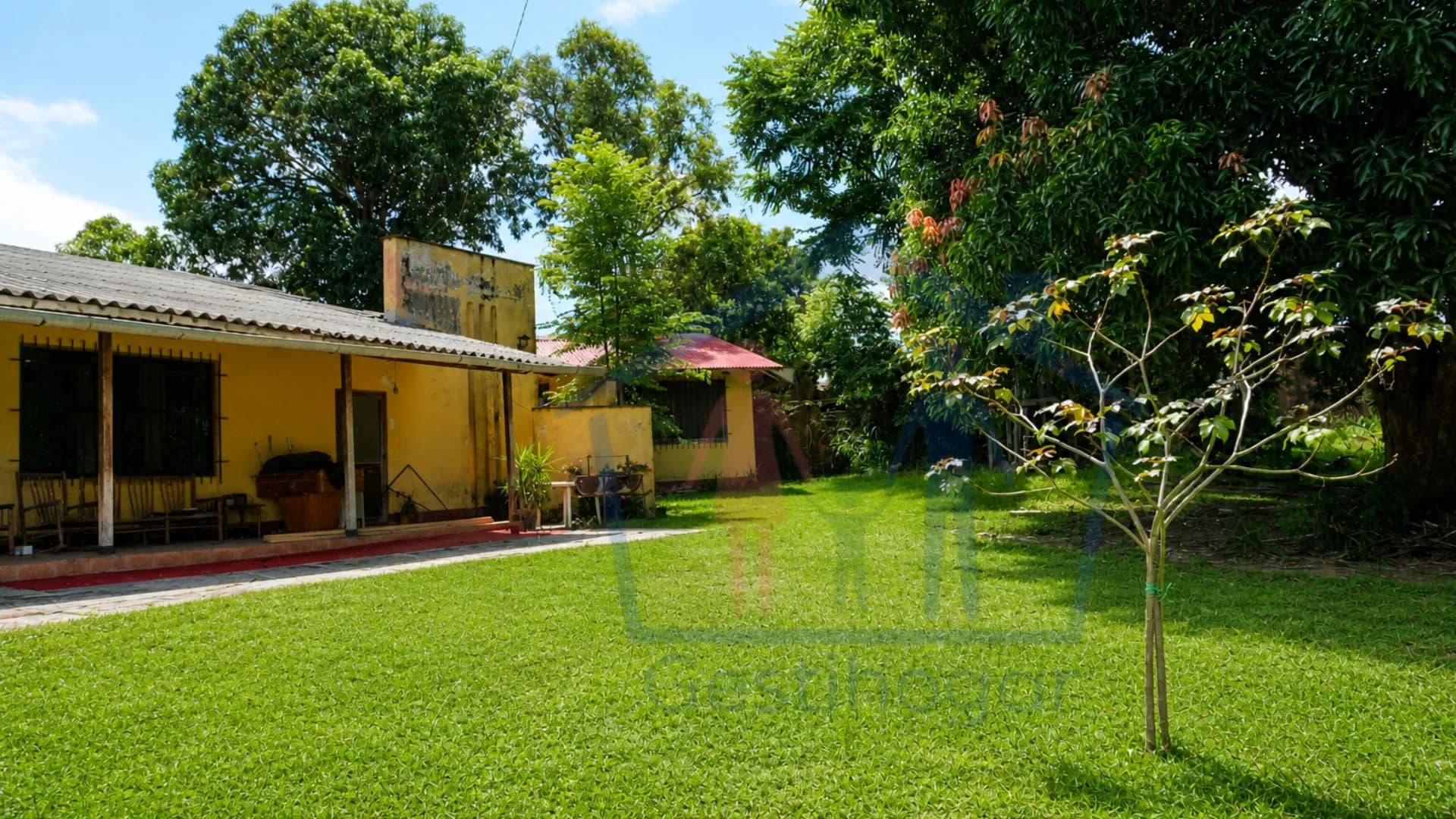 Terreno Esquina 2,950 m² en Yarinacocha · Doble Frente Comercial — foto 10
