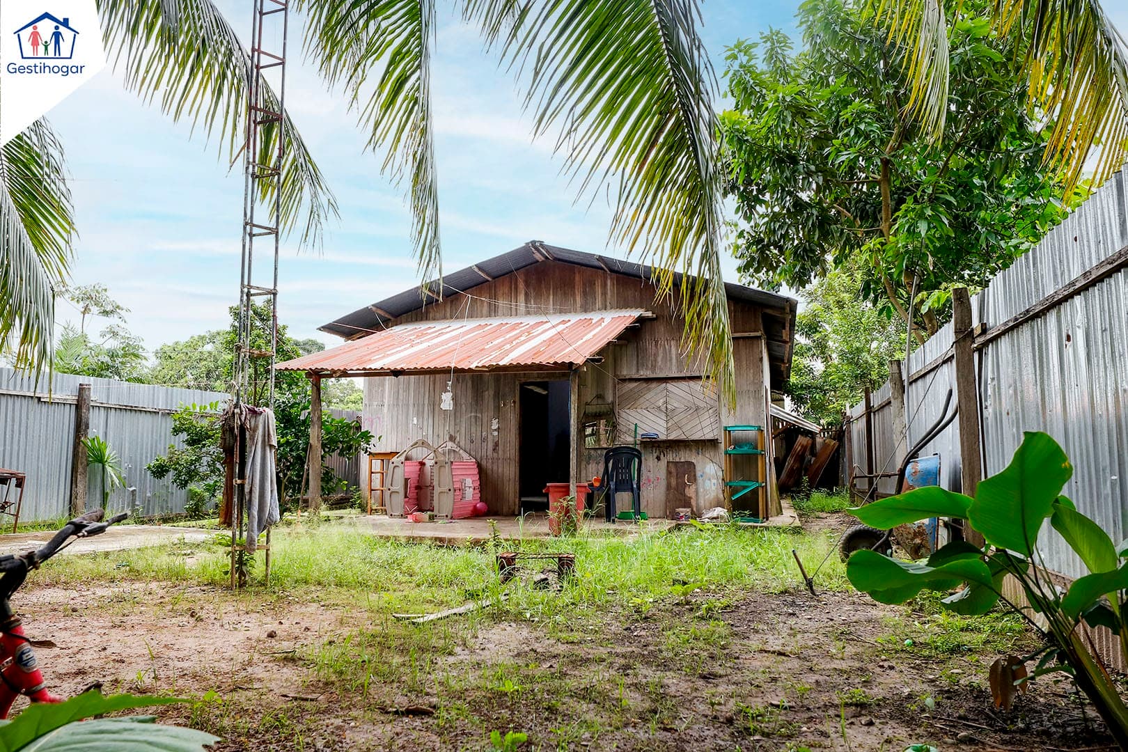 𝐒𝐄 𝐑𝐄𝐌𝐀𝐓𝐀 𝐂𝐀𝐒𝐀 𝐄𝐍 𝐌𝐈𝐒𝐌𝐀 𝐄𝐒𝐐𝐔𝐈𝐍𝐀, 𝐀 𝐔𝐍𝐀 𝐂𝐔𝐀𝐃𝐑𝐀 𝐃𝐄 𝐋𝐀 𝐀𝐕. 𝐋𝐋𝐎𝐐𝐔𝐄 𝐘𝐔𝐏𝐀𝐍𝐐𝐔𝐈 — foto 5