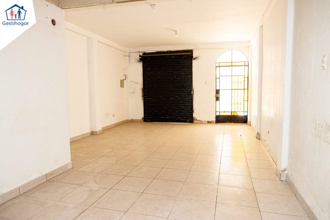 𝐒𝐄 𝐀𝐋𝐐𝐔𝐈𝐋𝐀𝐍 𝟐 𝐋𝐎𝐂𝐀𝐋𝐄𝐒 𝐂𝐎𝐌𝐄𝐑𝐂𝐈𝐀𝐋𝐄𝐒 𝐄𝐍 𝐀𝐕 𝐁𝐄𝐋𝐋𝐀𝐕𝐈𝐒𝐓𝐀-𝐏𝐑𝐎𝐋𝐎𝐍𝐆. 𝐀𝐕. 𝐒𝐀𝐍 𝐌𝐀𝐑𝐓𝐈𝐍 (𝐀𝐋𝐓𝐎 𝐓𝐑𝐀𝐍𝐒𝐈𝐓𝐎) — foto 5