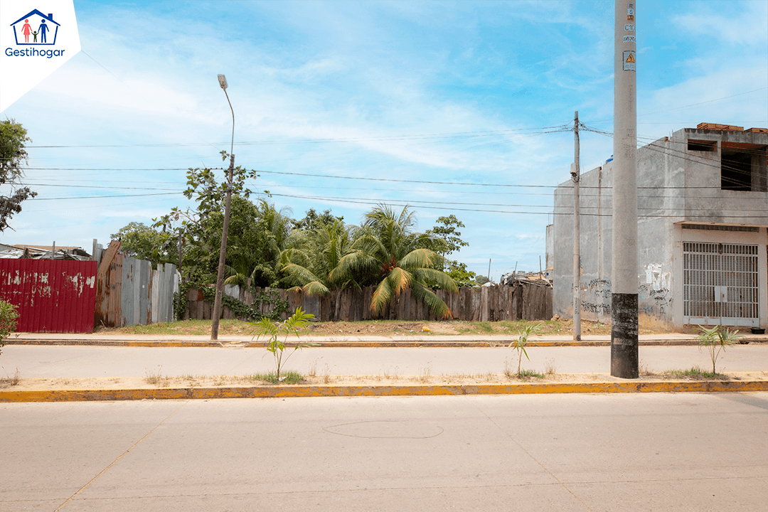 𝐒𝐄 𝐕𝐄𝐍𝐃𝐄 𝐓𝐄𝐑𝐑𝐄𝐍𝐎 𝐂𝐎𝐌𝐄𝐑𝐂𝐈𝐀𝐋 𝐄𝐍 𝐏𝐔𝐂𝐀𝐋𝐋𝐏𝐀. — foto 6