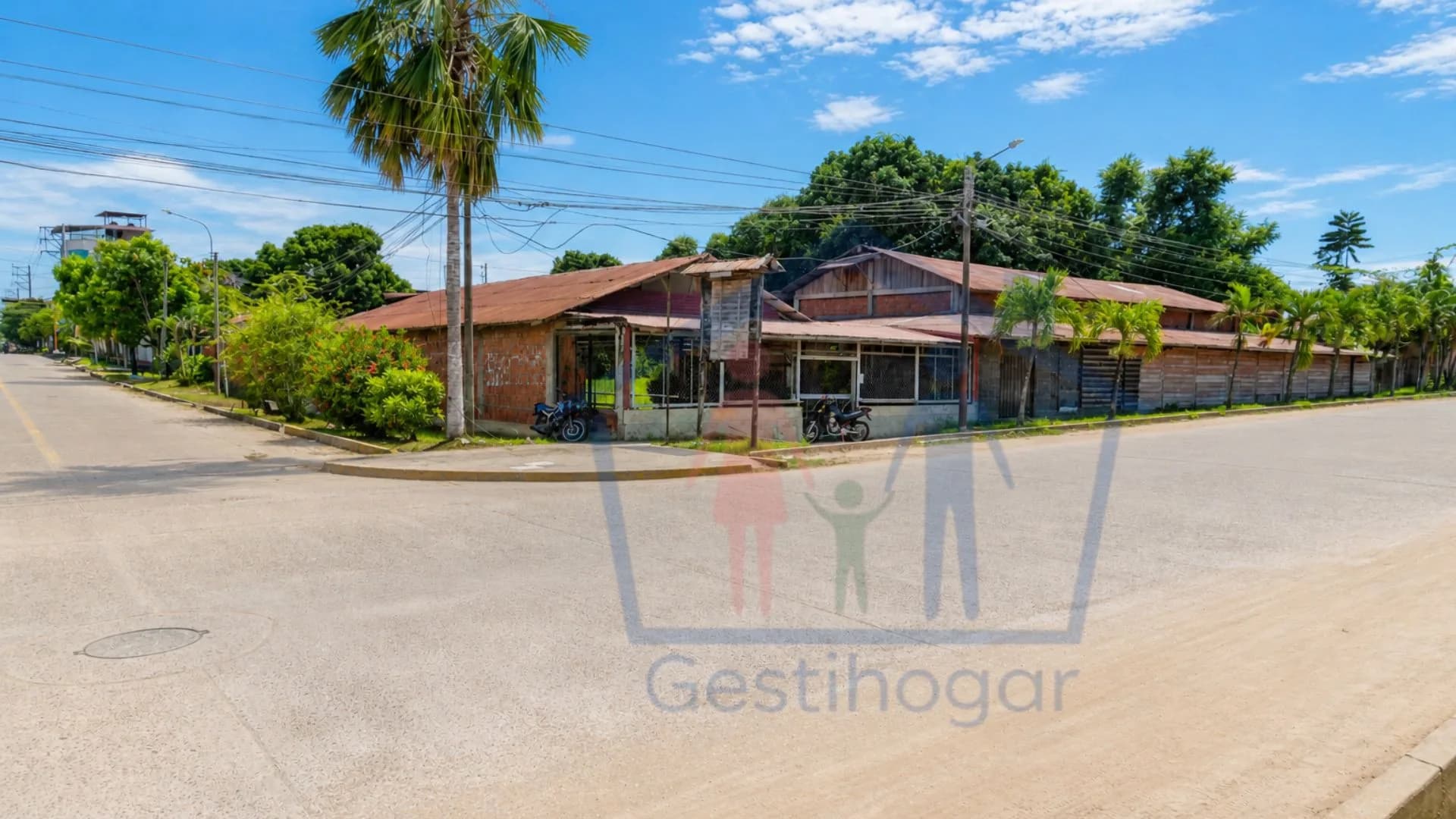 Terreno Esquina 2,950 m² en Yarinacocha · Doble Frente Comercial — foto 4