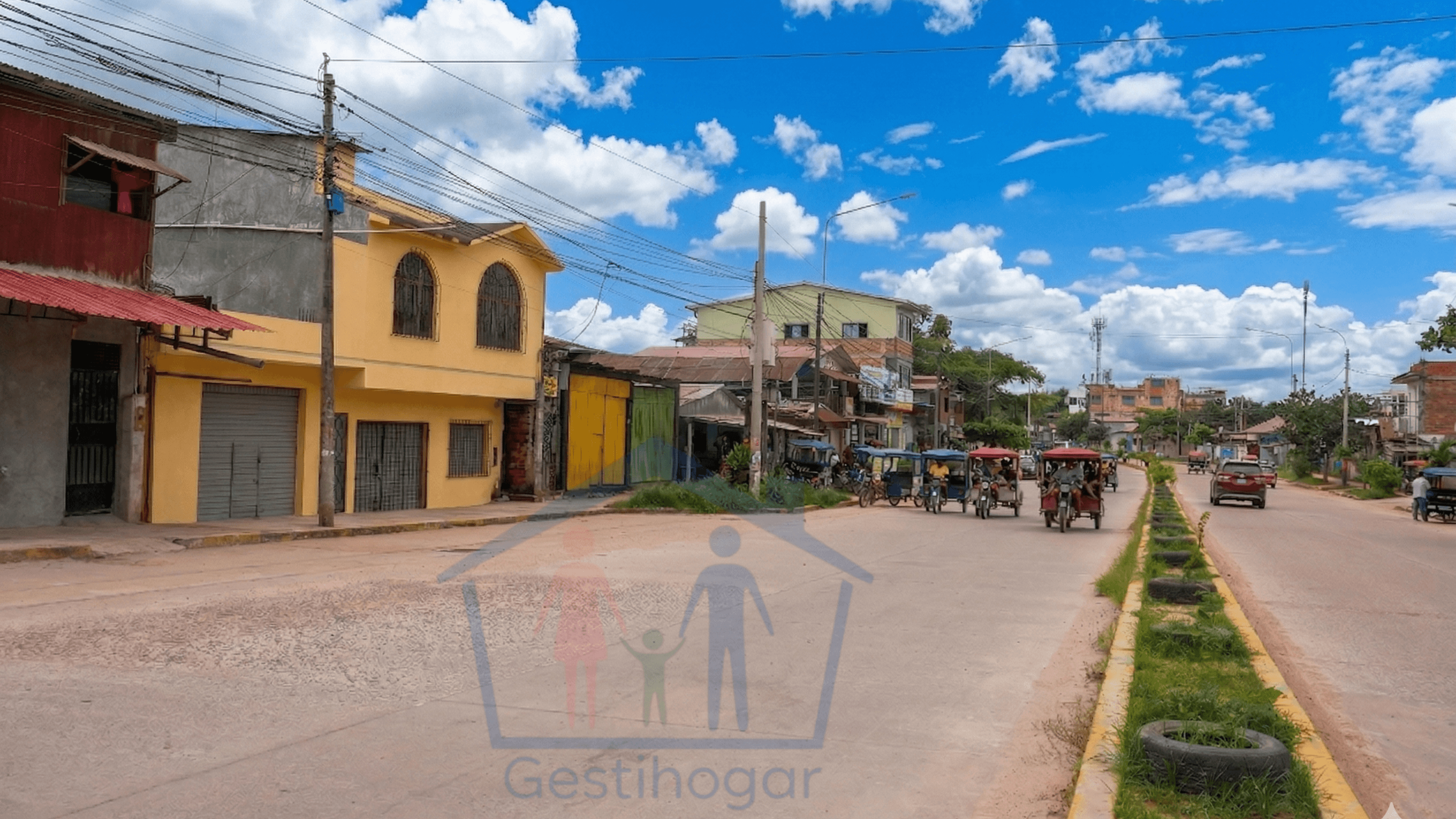 Casa con 2 Locales Comerciales, Zonificación Comercial, Pucallpa — foto 4