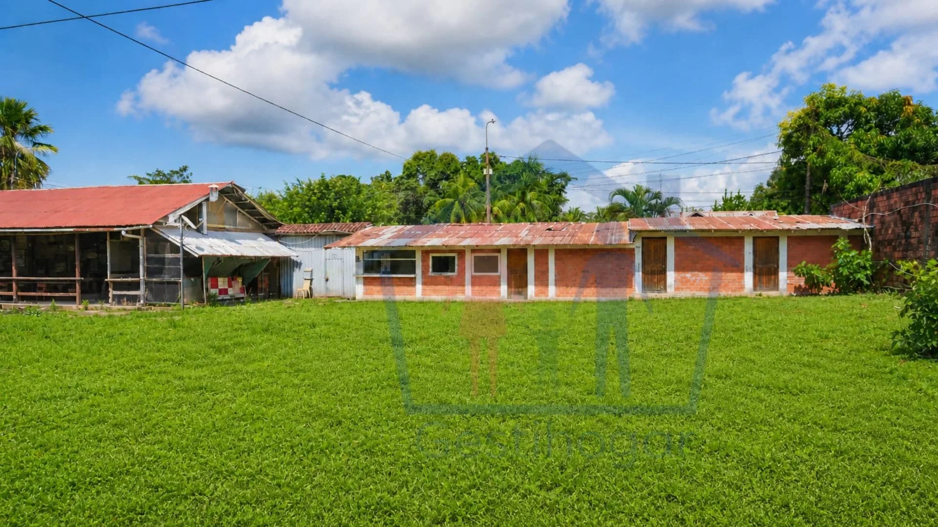 Terreno Esquina 2,950 m² en Yarinacocha · Doble Frente Comercial — foto 8