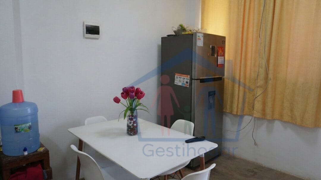 Casa en venta con losa lista para segunda planta — zona céntrica de Pucallpa — foto 11