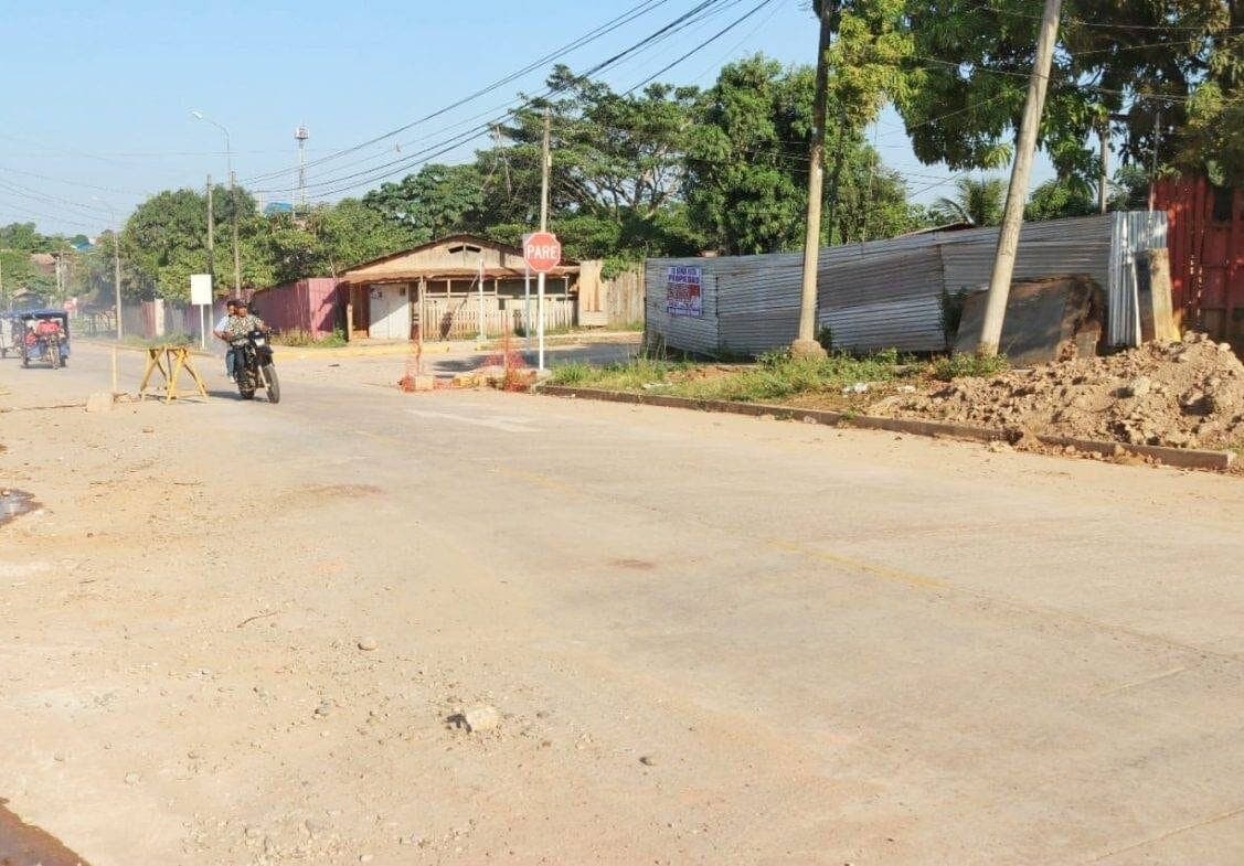 SE VENDE TERRENO EN PUCALLPA EN PRIVILEGIADA ESQUINA — foto 3