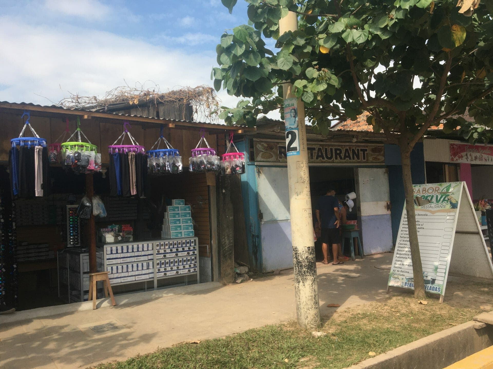 SE VENDE TERRENO EN PUCALLPA (300 M2) — foto 7