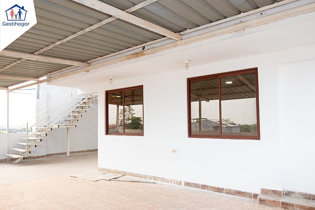 SE ALQUILA HERMOSO MINIDEPARTAMENTO — foto 2