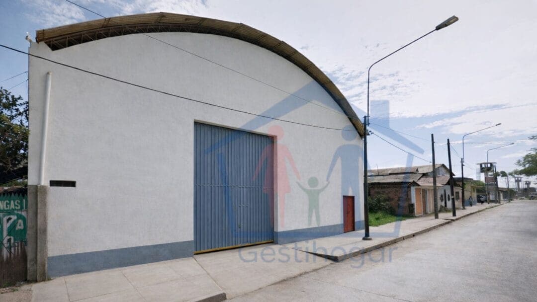 SE ALQUILA ALMACEN EN AV. MARISCAL CASTILLA – PUCALLPA